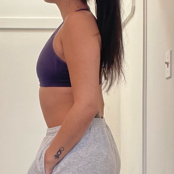 💜 Nike Sports Bra – Women’s XS 💜 - Picture 2 of 8